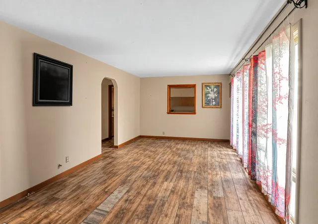 Photo 1 of Single family home for sale at 29243 Poplar Rd, Centralia, IL 62801 | MLS# 12791598 | Listing updated on 2026-10-22
