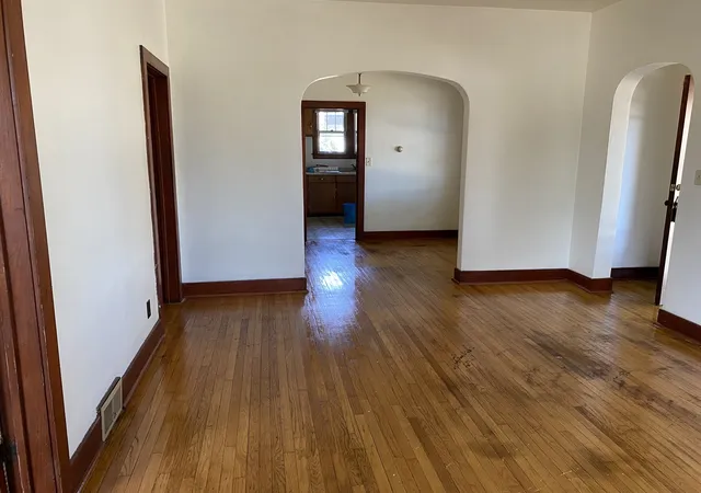 Photo 1 of Single family home for sale at 1104 Pulaski St, Peru, IL 61354 | MLS# 12791602 | Listing updated on 2026-10-22