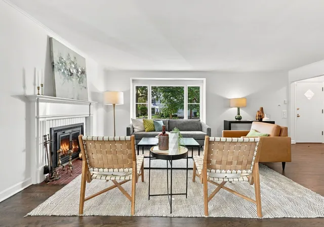 Photo 3 of Single family home for sale at 2111 Lincolnwood Dr, Evanston, IL 60201 | MLS# 12791614 | Listing updated on 2026-10-23