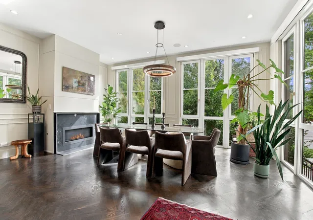 Photo 1 of Single family home for sale at 2504 W Palmer St, Chicago, IL 60647 | MLS# 12791623 | Listing updated on 2026-10-27
