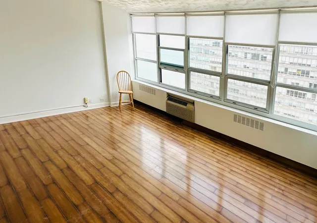 Photo 4 of Condo for sale at 4800 S Chicago Beach Dr #1309N, Chicago, IL 60615 | MLS# 12791659 | Listing updated on 2026-10-27