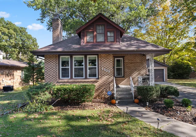 Photo 1 of Single family home for sale at 1529 Chelsea Ave, Rockford, IL 61107 | MLS# 12791687 | Listing updated on 2026-10-23