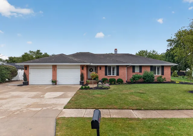 Photo 1 of Single family home for sale at 315 Twilight Dr, Morris, IL 60450 | MLS# 12791704 | Listing updated on 2026-10-22