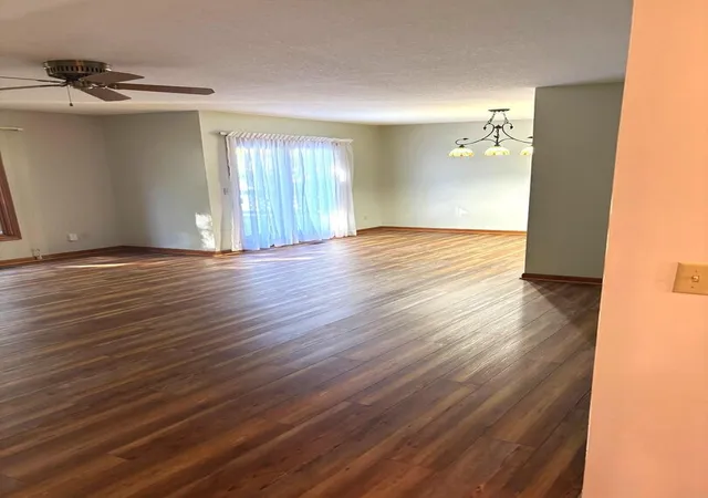 Photo 3 of Single family home for sale at 302 W Kipling Dr, Monticello, IL 61856 | MLS# 12791718 | Listing updated on 2026-10-23