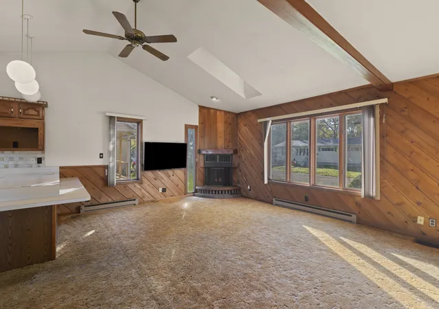 Photo 4 of Single family home for sale at 627 W 1st Street, Sandwich, IL 60548 | MLS# 12791724 | Listing updated on 2026-10-23