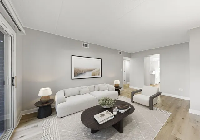 Listing Photo 3 - Condo for sale in building located at 6305 S Nashville Ave, Chicago, IL 60638 - Unit #1N