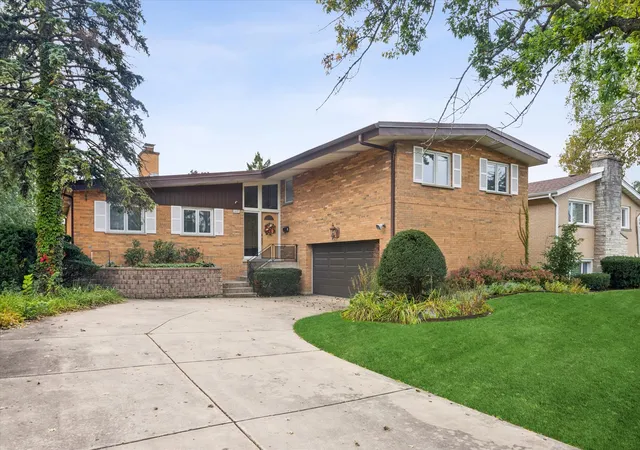 Single family home for sale at 4421 W Lunt Ave, Lincolnwood, IL 60712 | MLS# 12791739