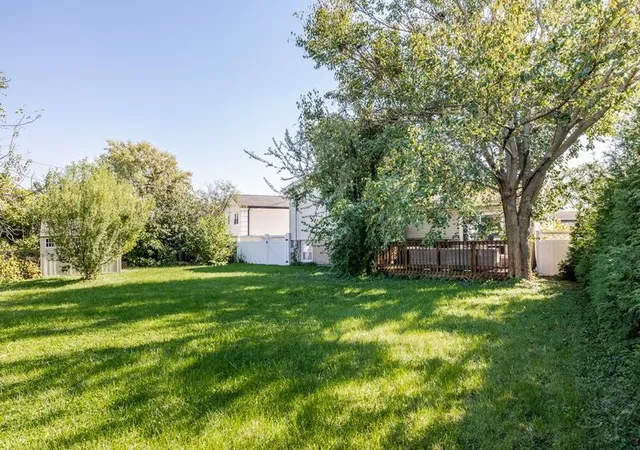 Photo 3 of Single family home for sale at 9008 Forest Ln, Hickory Hills, IL 60457 | MLS# 12791741 | Listing updated on 2026-10-29