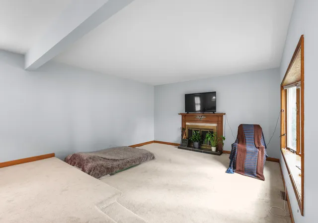 Photo 3 of Single family home for sale at 458 Patton Dr, Buffalo Grove, IL 60089 | MLS# 12791778 | Listing updated on 2026-10-22