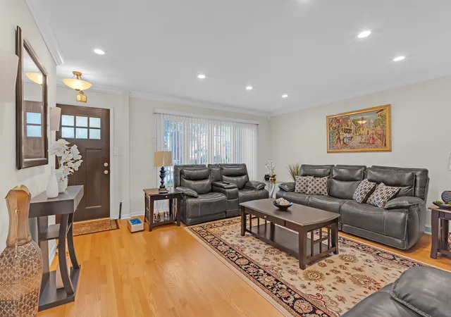 Photo 1 of Single family home for sale at 9214 New England Ave, Morton Grove, IL 60053 | MLS# 12791781 | Listing updated on 2026-10-29