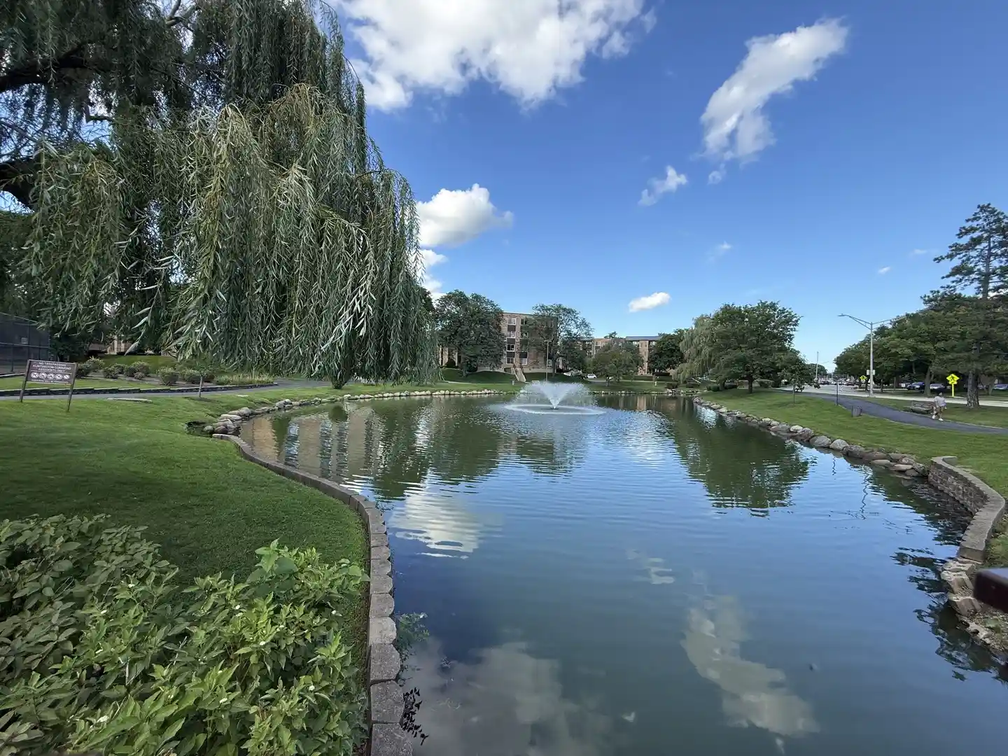 Listing Photo 32 - Condo for sale in 502 W Huntington Commons Rd located at 502 W Huntington Commons Rd, Mount Prospect, IL 60056 - Unit #438