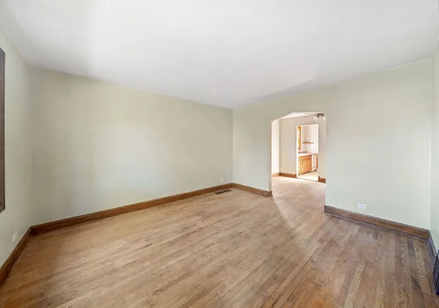 Photo 3 of Single family home for sale at 5304 S Major Ave, Chicago, IL 60638 | MLS# 12791805 | Listing updated on 2026-10-28