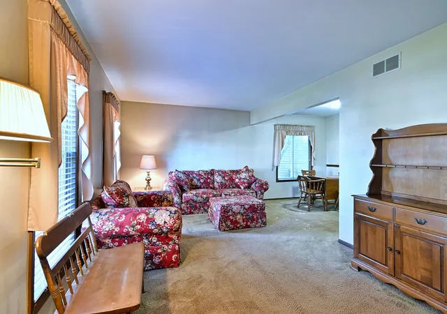 Photo 2 of Single family home for sale at 801 Pinebrook Dr, Lombard, IL 60148 | MLS# 12791808 | Listing updated on 2026-10-22