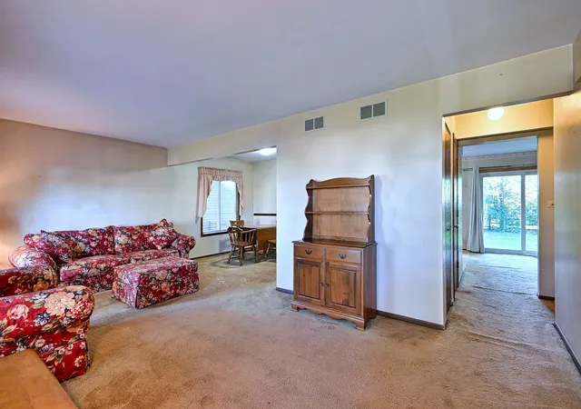 Photo 3 of Single family home for sale at 801 Pinebrook Dr, Lombard, IL 60148 | MLS# 12791808 | Listing updated on 2026-10-22