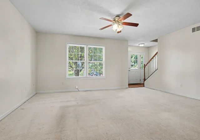 Photo 3 of Townhouse for sale at 1614 Belclare Rd, Normal, IL 61761 | MLS# 12791818 | Listing updated on 2026-10-22