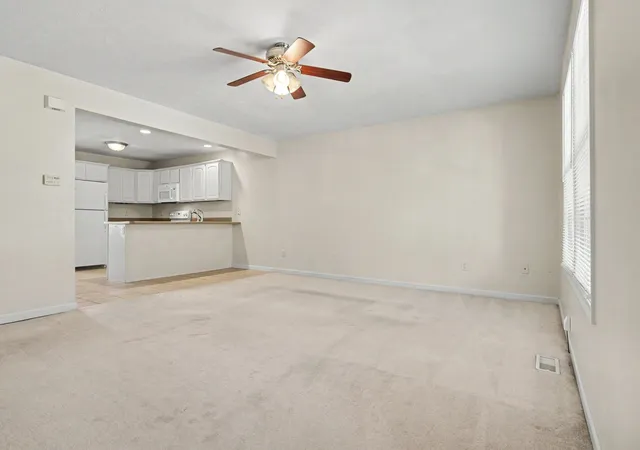 Photo 3 of Townhouse for sale at 1614 Belclare Rd, Normal, IL 61761 | MLS# 12791818 | Listing updated on 2026-10-22