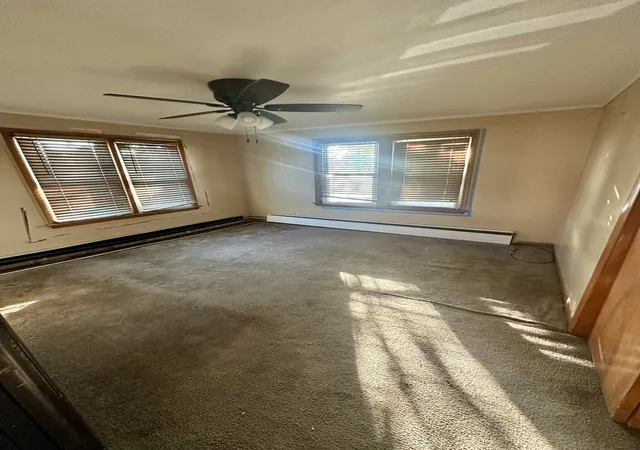 Photo 4 of Single family home for sale at 7458 W Winona St, Harwood Heights, IL 60706 | MLS# 12791831 | Listing updated on 2026-10-23
