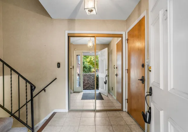Photo 2 of Single family home for sale at 1002 Shurts St, Urbana, IL 61801 | MLS# 12791862 | Listing updated on 2026-10-22