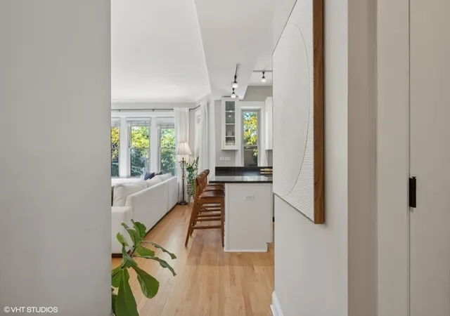 Photo 4 of Condo for sale at 4901 N Leavitt St #B3, Chicago, IL 60625 | MLS# 12791864 | Listing updated on 2026-10-22