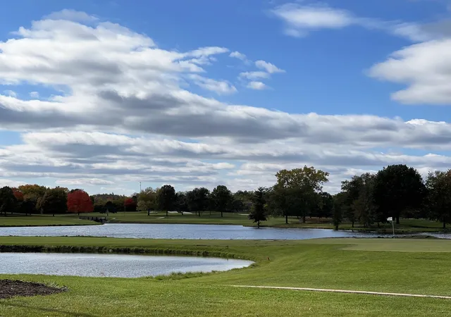 Photo 2 of Land for sale at 20992 W Preserve Dr, Lake Zurich, IL 60047 | MLS# 12791889 | Listing updated on 2026-10-23