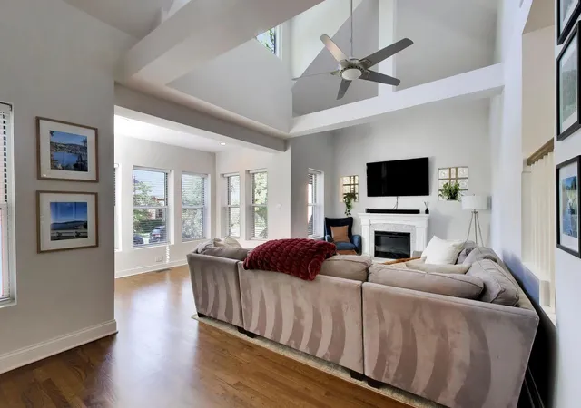 Photo 3 of Single family home for sale at 5827 N Fairfield Ave, Chicago, IL 60659 | MLS# 12791896 | Listing updated on 2026-10-23
