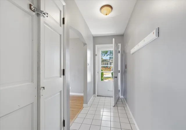 Photo 4 of Single family home for sale at 420 E Blair St, West Chicago, IL 60185 | MLS# 12791905 | Listing updated on 2026-10-23