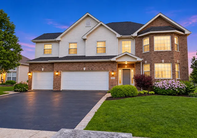 Photo 1 of Single family home for sale at 24914 Emerald Ave, Plainfield, IL 60585 | MLS# 12791933 | Listing updated on 2026-10-30