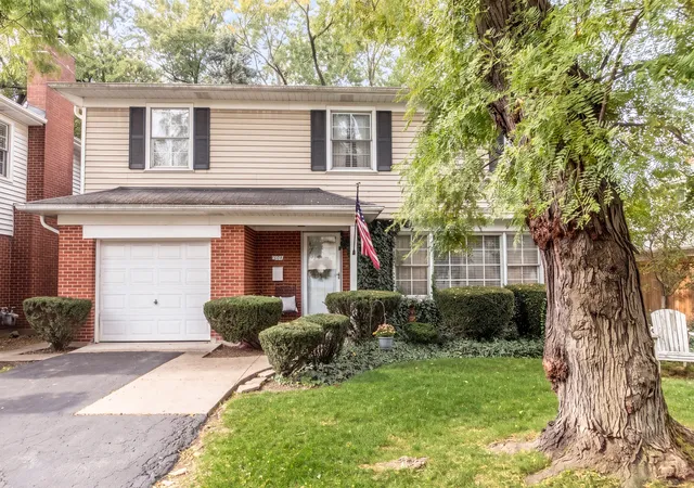 Photo 1 of Single family home for sale at 608 S Walnut Ave, Arlington Heights, IL 60005 | MLS# 12791940 | Listing updated on 2026-10-29