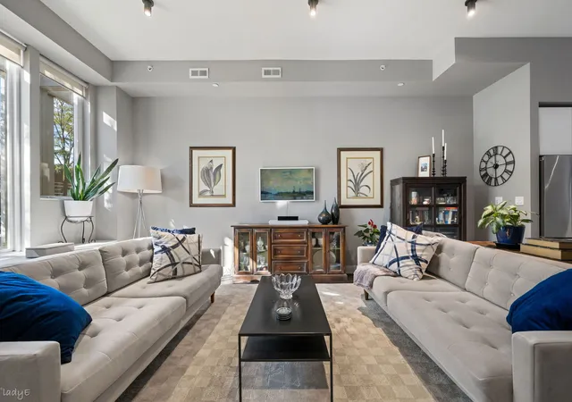 Photo 3 of Townhouse for sale at 202 Harrison St, Oak Park, IL 60304 | MLS# 12791956 | Listing updated on 2026-10-22