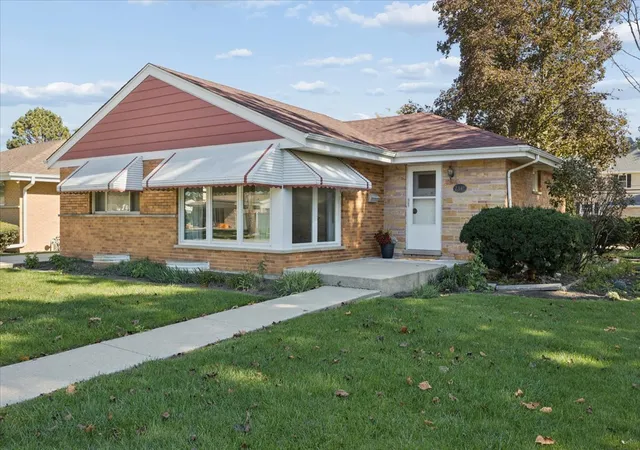 Single family home for sale at 2341 Mayfair Ave, Westchester, IL 60154 | MLS# 12791980