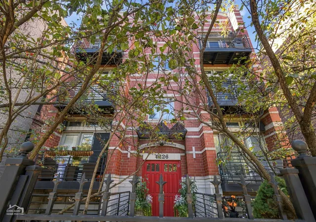 Photo 1 of Condo for sale at 4226 N Ashland Ave #4A, Chicago, IL 60613 | MLS# 12792002 | Listing updated on 2026-10-22