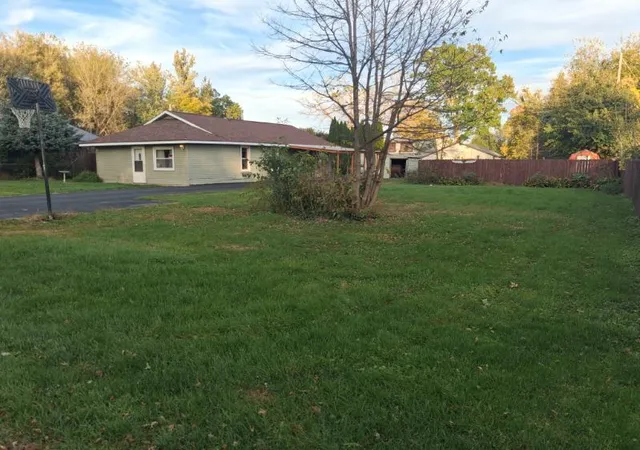 Photo 2 of Single family home for sale at 610 Garver Ave, Rockford, IL 61102 | MLS# 12792010 | Listing updated on 2026-10-27