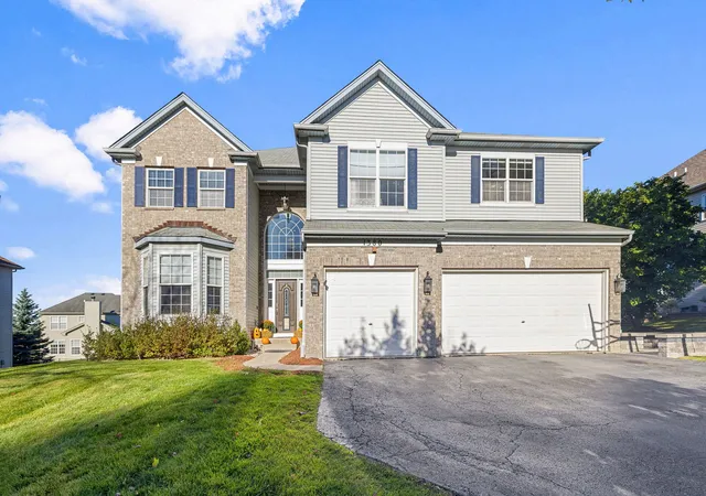 Photo 2 of Single family home for sale at 1380 Acorn Ct, West Dundee, IL 60118 | MLS# 12792017 | Listing updated on 2026-10-28