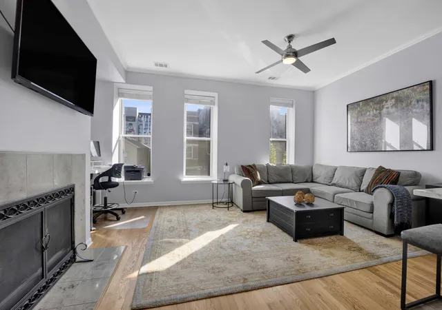 Photo 2 of Condo for sale at 1114 N Paulina St #2, Chicago, IL 60622 | MLS# 12792022 | Listing updated on 2026-10-22