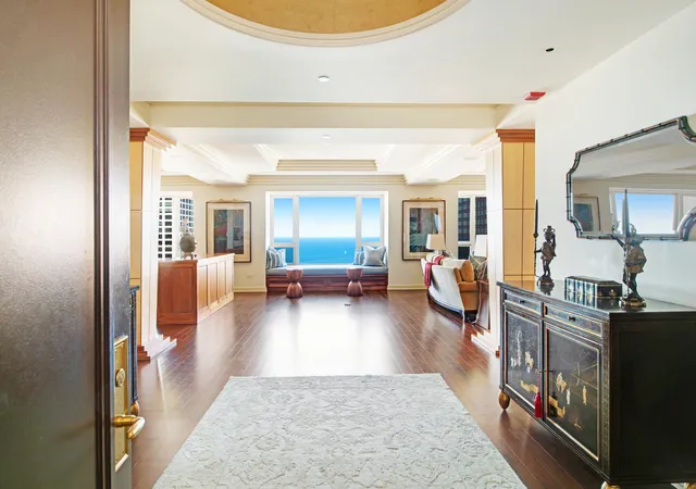 Photo 2 of Condo for sale at 800 N Michigan Ave #4201, Chicago, IL 60611 | MLS# 12792038 | Listing updated on 2026-10-22