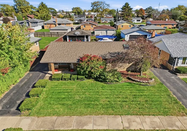 Photo 1 of Single family home for sale at 7639 Stickney Ave, Bridgeview, IL 60455 | MLS# 12792049 | Listing updated on 2026-10-29