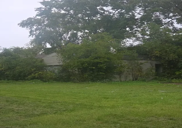 Photo 4 of Single family home for sale at 1 E 145th Street, Harvey, IL 60426 | MLS# 12792064 | Listing updated on 2026-10-23