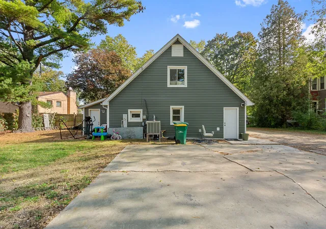 Single family home for sale at 2818 Bethel Blvd, Zion, IL 60099 | MLS# 12792066