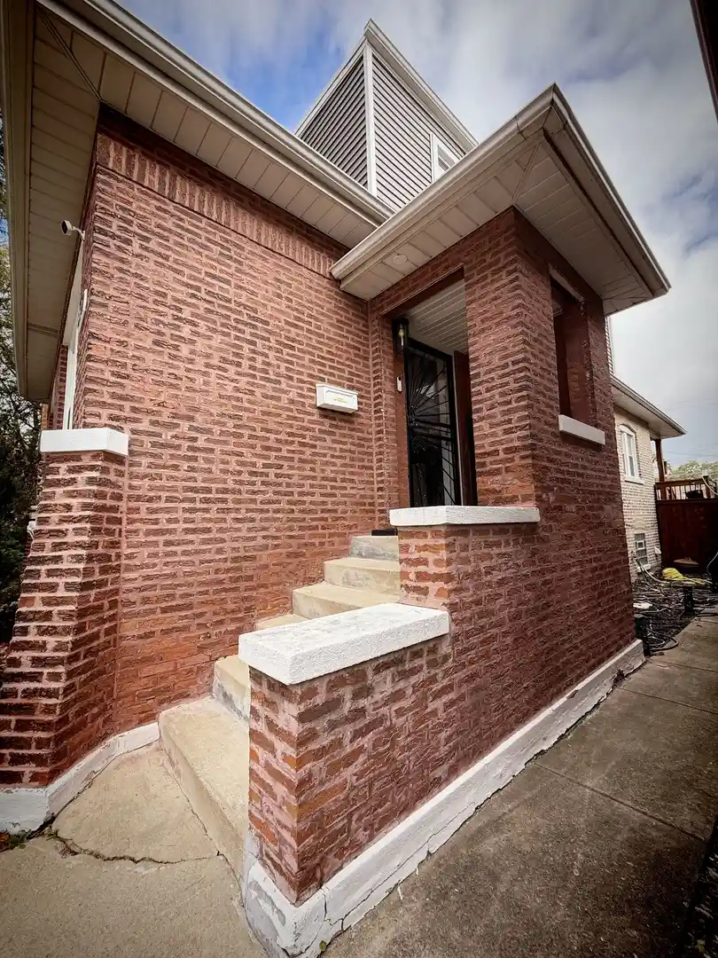 Listing Photo 2 - Condo for sale at Chatham Park Place, Unit 8607 S Maryland Ave, Chatham Park Place, Chicago, IL 60619 | Built Year: undefined - undefined