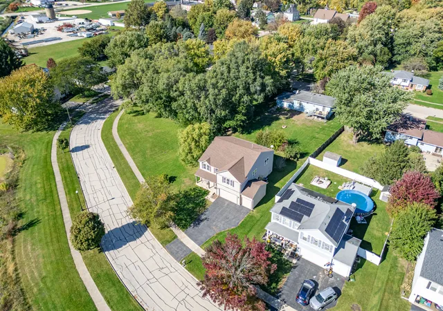 Photo 3 of Single family home for sale at 603 Walnut Ave, Maple Park, IL 60151 | MLS# 12792074 | Listing updated on 2026-10-22