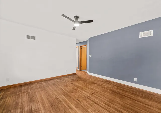 Photo 4 of Single family home for sale at 1309 S Float Ave, Freeport, IL 61032 | MLS# 12792075 | Listing updated on 2026-10-27