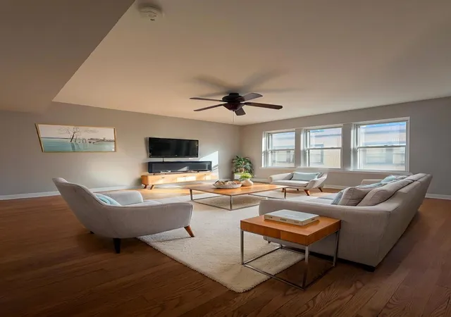 Photo 3 of Condo for sale at 2540 N Kedzie Blvd #308, Chicago, IL 60647 | MLS# 12792079 | Listing updated on 2026-10-22