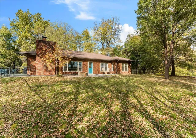 Photo 2 of Single family home for sale at 2701 Blackhawk Rd, Rock Island, IL 61201 | MLS# 12792096 | Listing updated on 2026-10-23