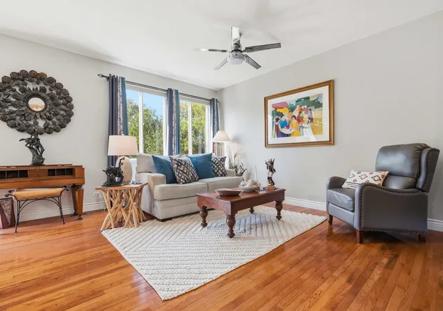 Photo 4 of Townhouse for sale at 1472 W Remington Ln #1472, Round Lake, IL 60073 | MLS# 12792106 | Listing updated on 2026-10-29