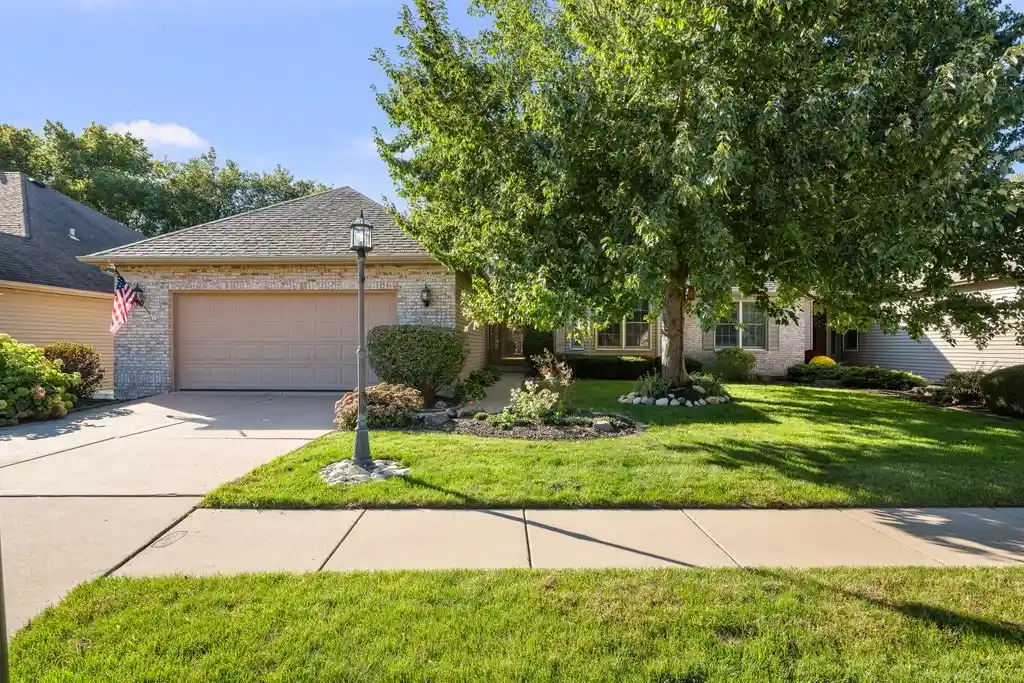 Listing Photo 1 - Condo for sale in 3629 70th St Ct located at 3629 70th St Ct, Moline, IL 61265 - Unit 3629 70th Street Ct