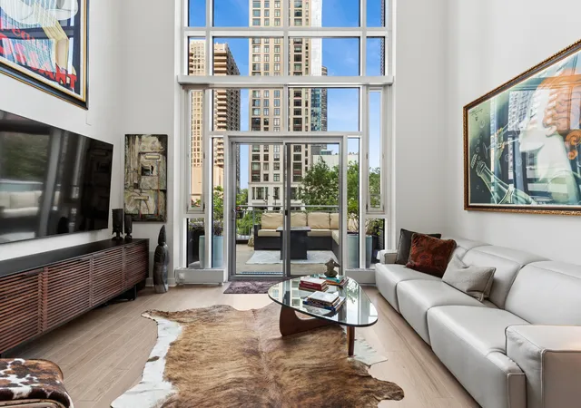 Photo 2 of Multi family home for sale at 505 N Mcclurg Ct #204, Chicago, IL 60611 | MLS# 12792135 | Listing updated on 2026-10-22