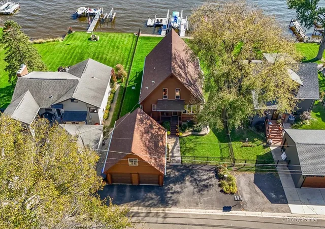 Photo 3 of Single family home for sale at 2013 Sunnyside Beach Dr, Johnsburg, IL 60051 | MLS# 12792142 | Listing updated on 2026-10-26