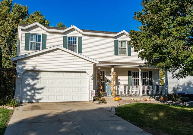 Single family home for sale at 2706 Sandstone St, Bloomington, IL 61704 | MLS# 12792171
