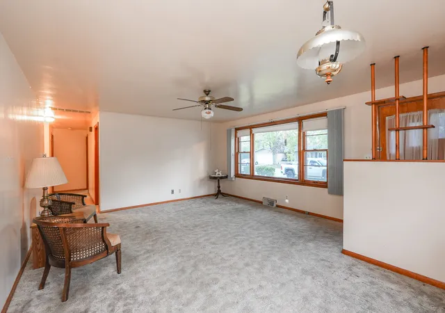 Photo 2 of Single family home for sale at 495 Cook Blvd, Bradley, IL 60915 | MLS# 12792183 | Listing updated on 2026-10-23