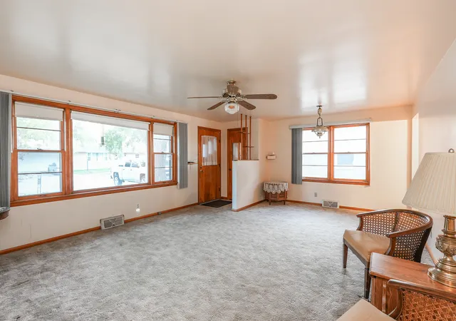 Photo 3 of Single family home for sale at 495 Cook Blvd, Bradley, IL 60915 | MLS# 12792183 | Listing updated on 2026-10-23